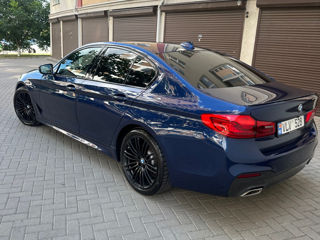 BMW 5 Series foto 7