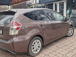 Toyota Prius + foto 3