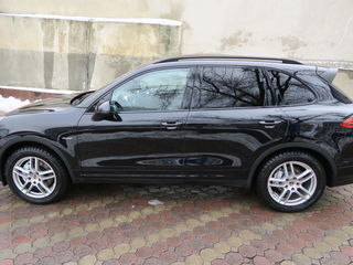 Porsche Cayenne foto 4