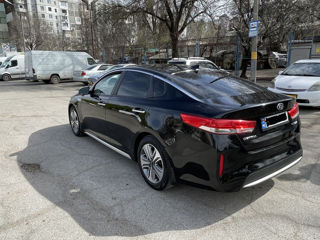 KIA Optima foto 2