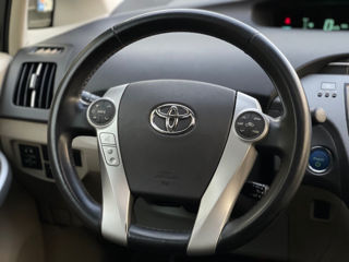 Toyota Prius foto 12