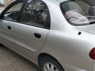 Daewoo Lanos foto 4