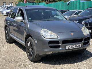 Porsche Cayenne foto 2