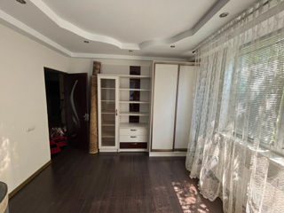 2-комн. кв., 65 м², 4/7 эт.