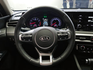 KIA K5 foto 5