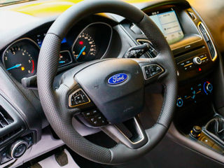 Ford Focus foto 4