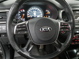 KIA Sorento foto 8