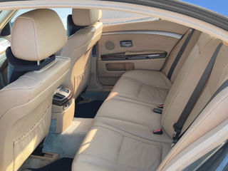 BMW 7 Series foto 7