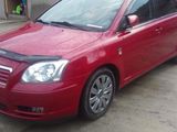 Toyota Avensis foto 1