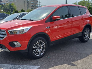 Ford Kuga foto 6