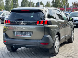 Peugeot 5008 foto 5