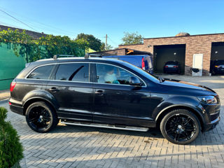 Audi Q7 foto 2