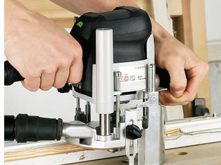 Оконный ручной фрезер Festool KF5.