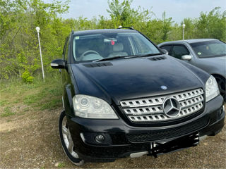 Dezmembrare ML 2007 3.0 v6 foto 1