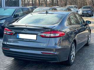 Ford Fusion foto 5