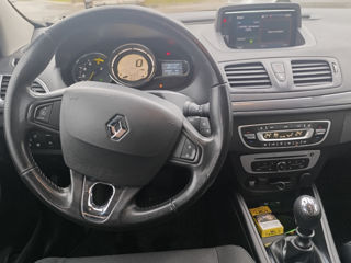 Renault Megane foto 2