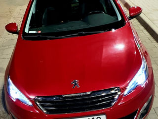 Peugeot 308 foto 3