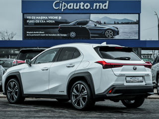 Lexus UX foto 5