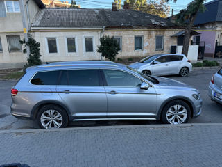 Volkswagen Passat foto 3