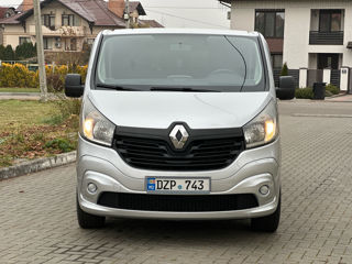 Renault Trafic foto 2