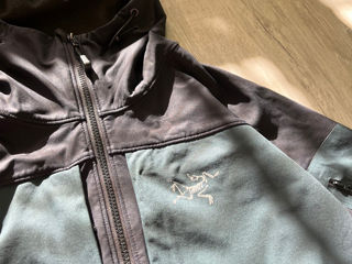 ARC'TERYX Windbreaker foto 2