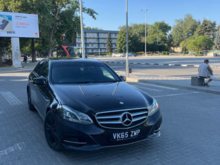 Mercedes E-Class foto 1