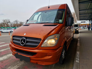 Mercedes Sprinter 516 CDI foto 1