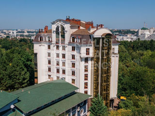 Apartament cu 3 camere, 134 m², Botanica, Chișinău