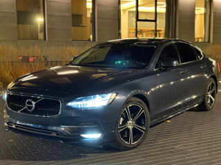 Volvo S90 foto 2