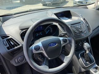 Ford Escape foto 11