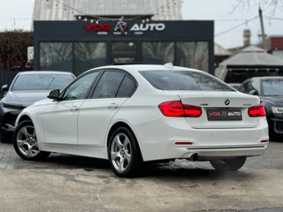 BMW 3 Series foto 5