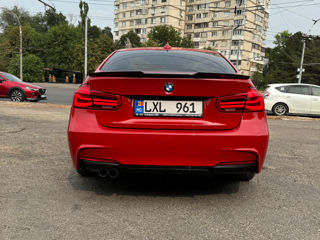 BMW 3 Series foto 4