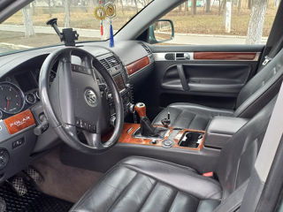 Volkswagen Touareg foto 4