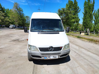 Mercedes Sprinter foto 2