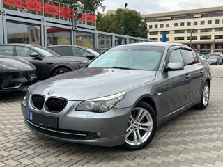 BMW 5 Series foto 1