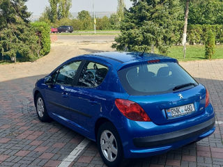 Peugeot 207 foto 5