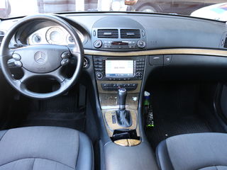 Mercedes E Class foto 7