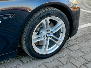 BMW 5 Series foto 13