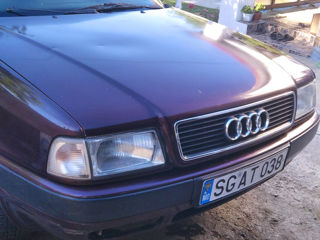 Audi 80