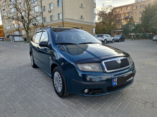 Skoda Fabia foto 3