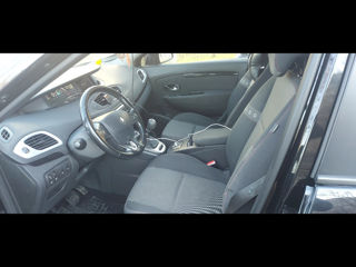 Renault Grand Scenic foto 7