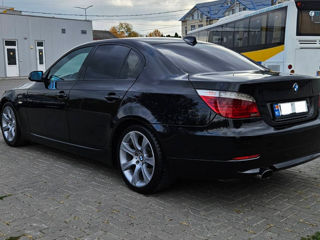 BMW 5 Series foto 3