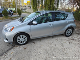 Toyota Prius c