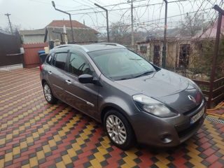 Renault Clio foto 2