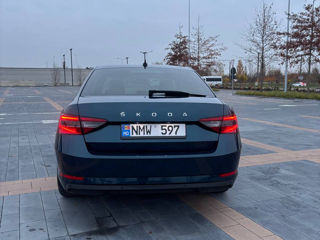 Skoda Superb foto 10