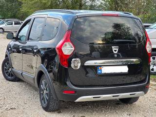 Dacia Lodgy foto 2