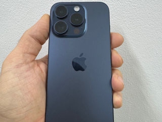 Iphone 15 Pro 128 Gb foto 2