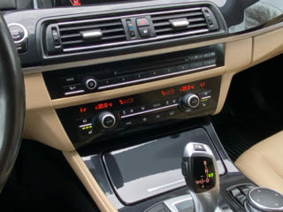 BMW 5 Series foto 7