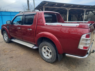 Ford Ranger foto 2