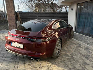 Porsche Panamera foto 2